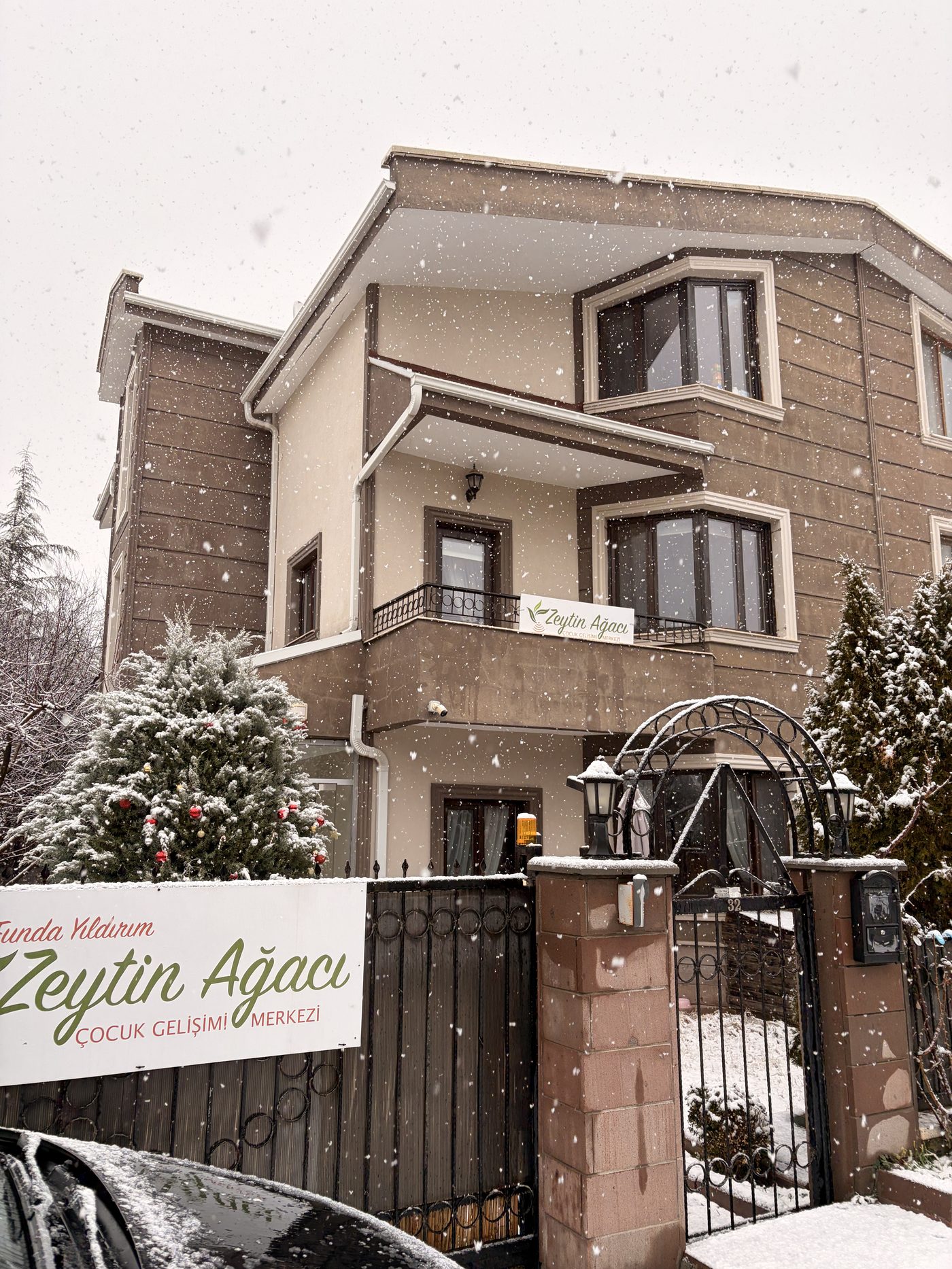 Zeytin Ağacı Çocuk Gelişimi Merkezi binası